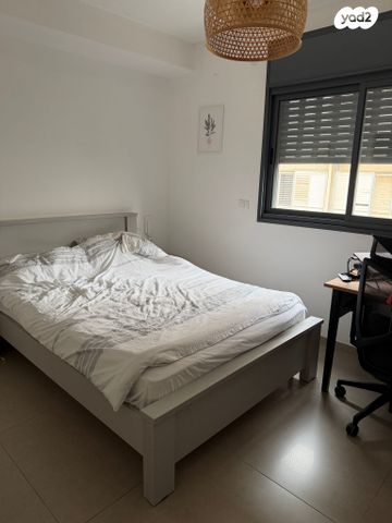 נחמה פוחצ'בסקי 15