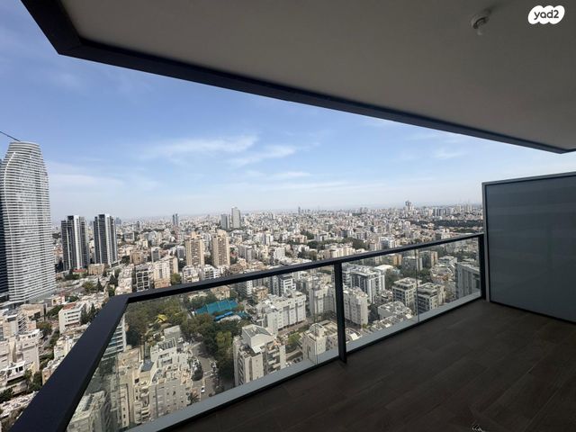 אריאל שרון 10