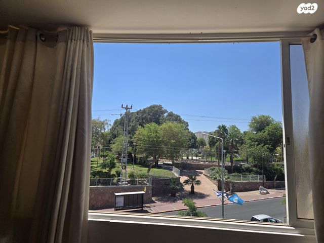 לוס אנג'לס 14