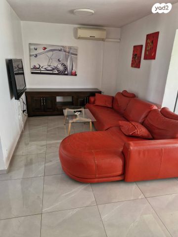 ז'בוטינסקי 100