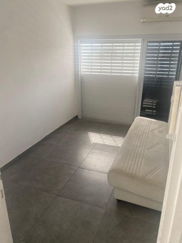 מקס נורדאו 9