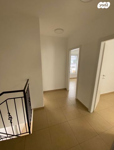 בן גוריון 17