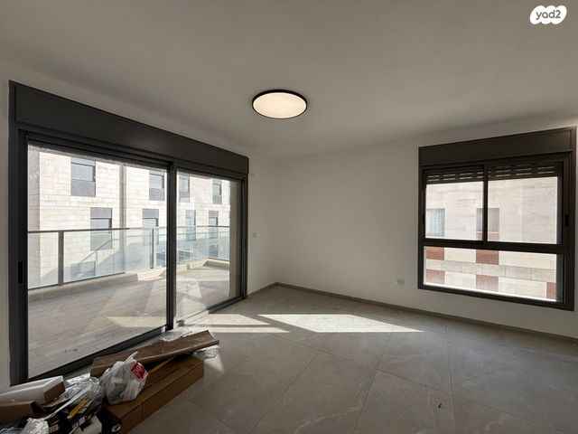 סמולנסקין 22