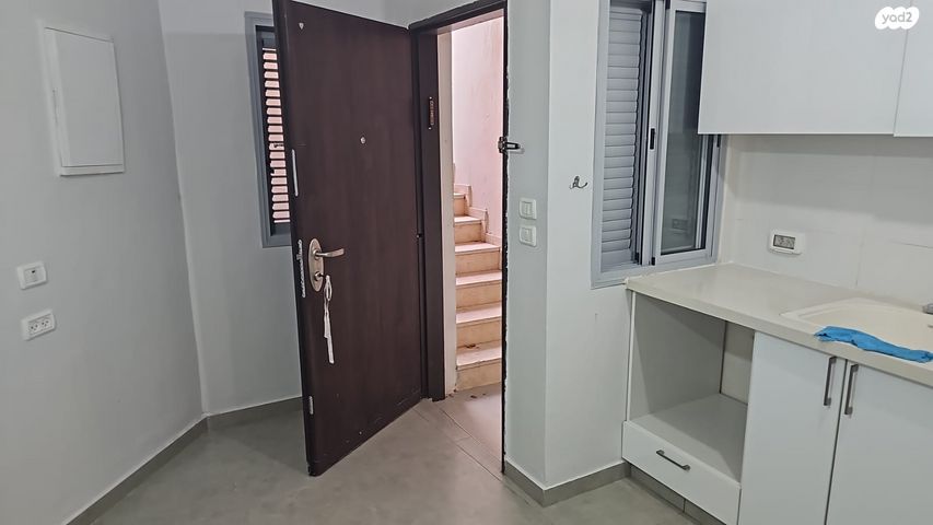 יונתן בן עוזיאל 59