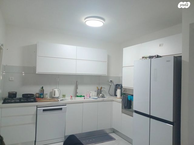 הרב יצחק נסים 