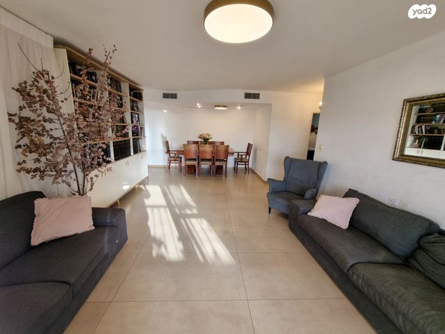 הרב רפאל קצנלבוגן 