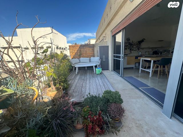 עג'מי, גבעת העליה