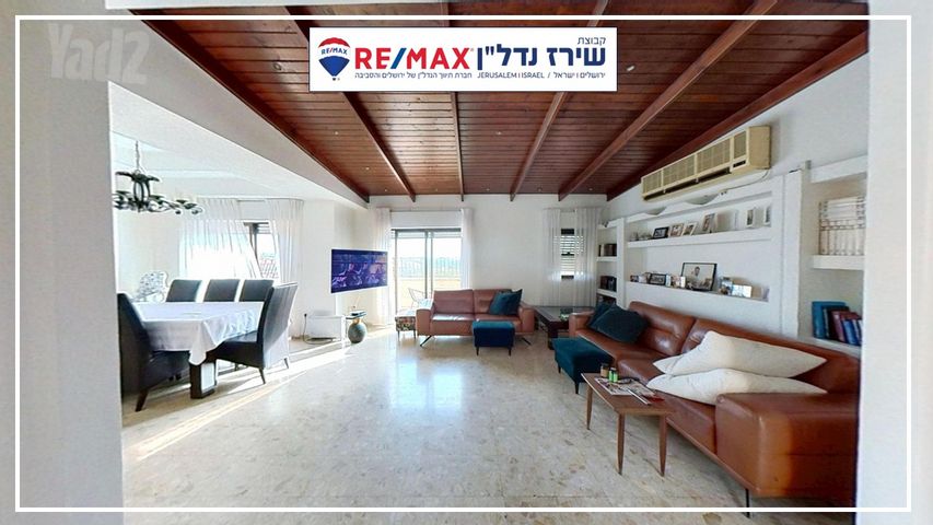 דו משפחתי למכירה בירושלים (תיווך) — 4