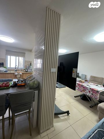 דירה, הקוממיות, קרית גת