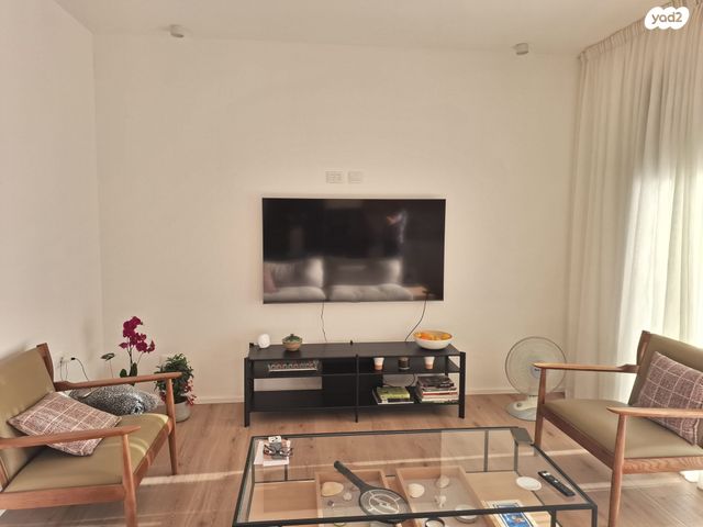 דירה, יד לבנים, רמת גן