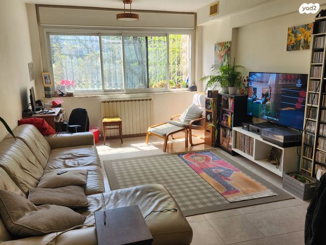 אריה ל. קובובי 