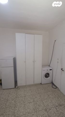 עצמאות יוספטל