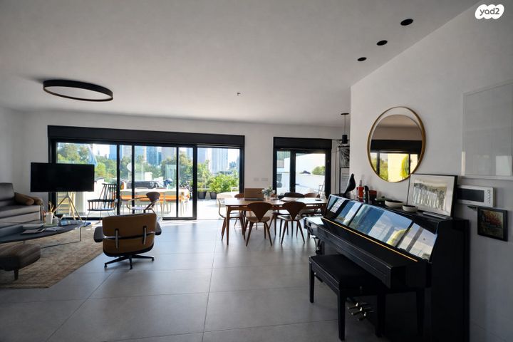 גג/ פנטהאוז