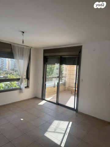 דירה, רמת הדר, גבעת שמואל