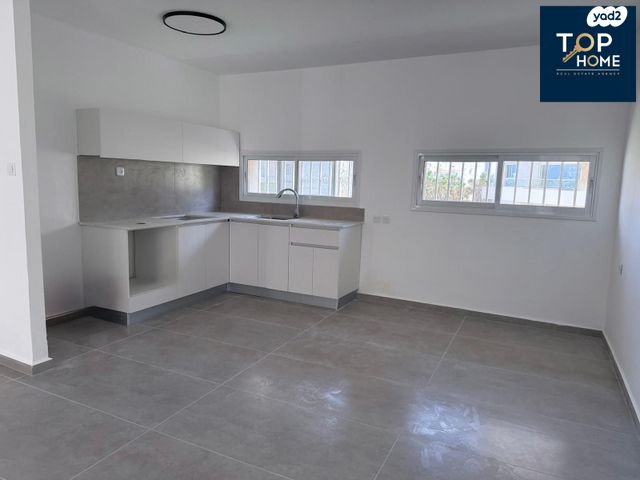 מודעת נכס, שדרות ניצה 22, צפון מערב מרכז העיר, נתניה