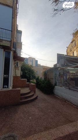 שדרות העצמאות 