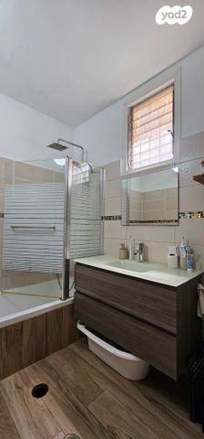 דירה, הדר, רמת השרון