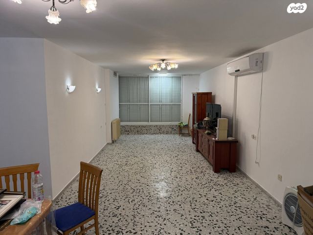 דירה, הותיקה, קרית אונו