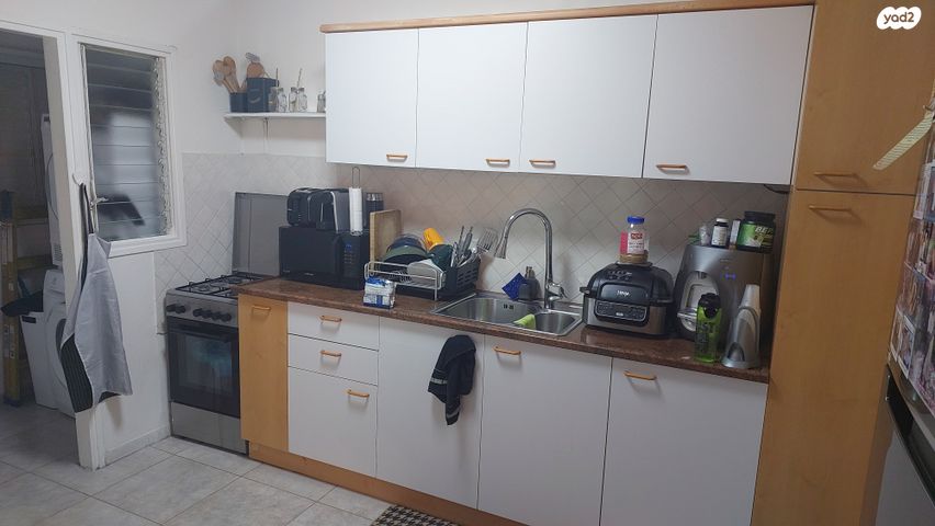 ניסן טורצ'ין 8