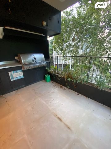 הצפון החדש - כיכר המדינה