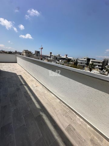 מירון 4