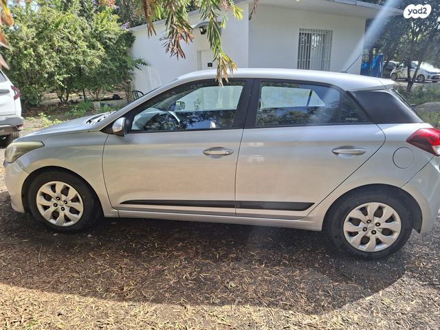 מודעת רכב יונדאי i20