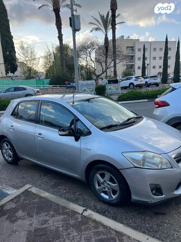 מודעת רכב טויוטה אוריס