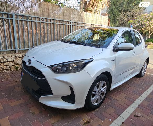 מודעת רכב טויוטה יאריס