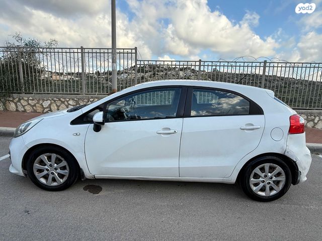 מודעת רכב קיה ריו