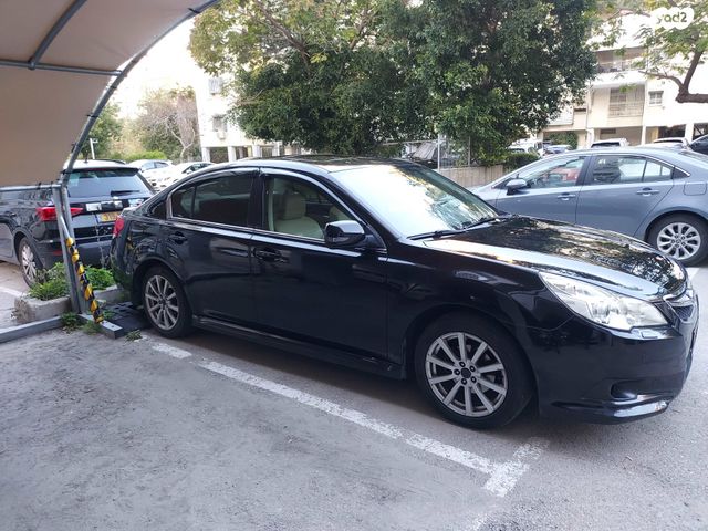 מודעת רכב סובארו B4/לגאסי