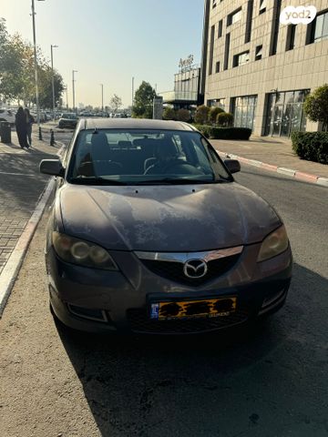 מודעת רכב מאזדה 3