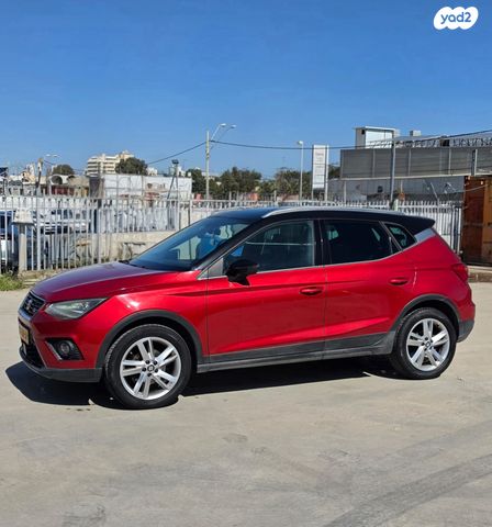 מודעת רכב סיאט ארונה