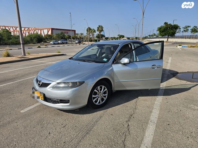 מודעת רכב מאזדה 6