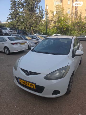 מודעת רכב מאזדה 2
