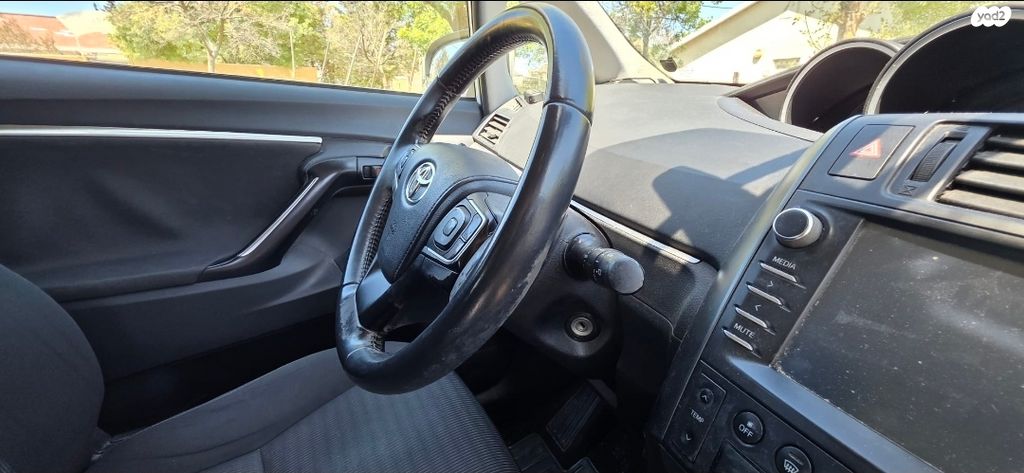 מודעת רכב טויוטה ורסו