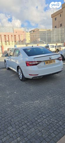 מודעת רכב סקודה סופרב