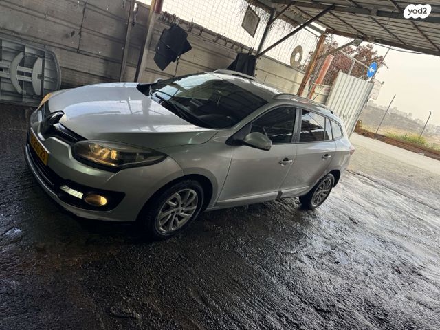 מודעת רכב רנו מגאן