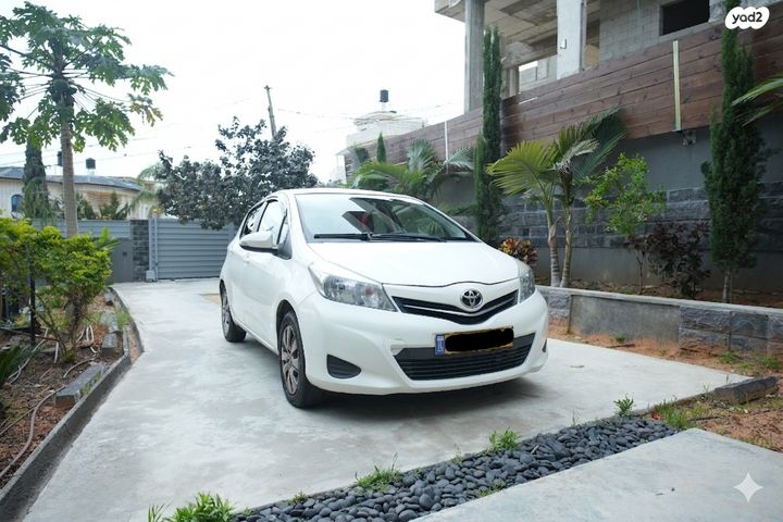 מודעת רכב טויוטה יאריס