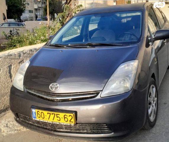 מודעת רכב טויוטה פריוס