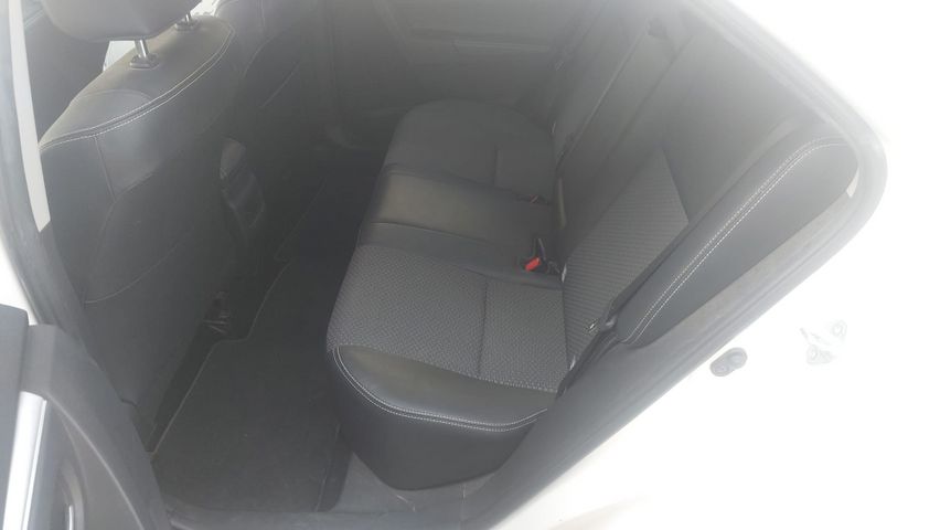 מודעת רכב טויוטה קורולה