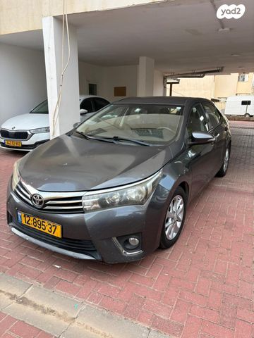 מודעת רכב טויוטה קורולה