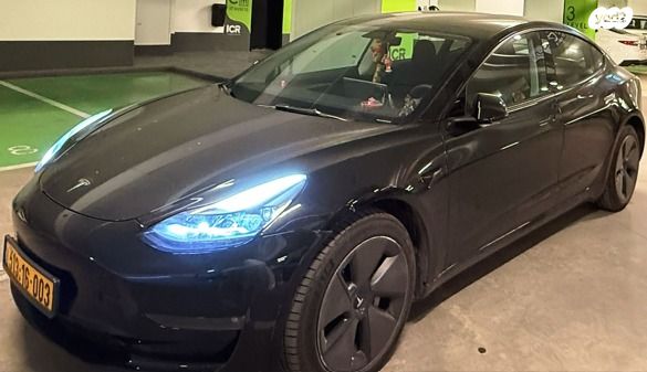 מודעת רכב טסלה מודל 3