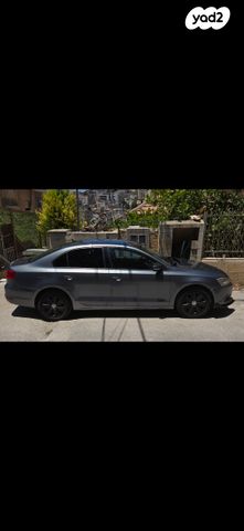 מודעת רכב פולקסווגן ג'טה 
