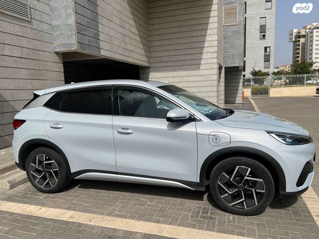 מודעת רכב בי.ווי.די אטו 3