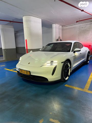 מודעת רכב פורשה טייקן