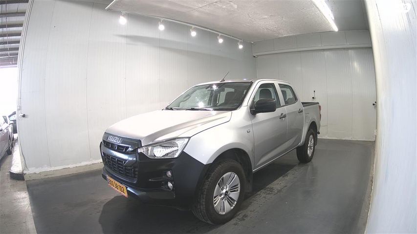 מודעת רכב איסוזו די-מקס