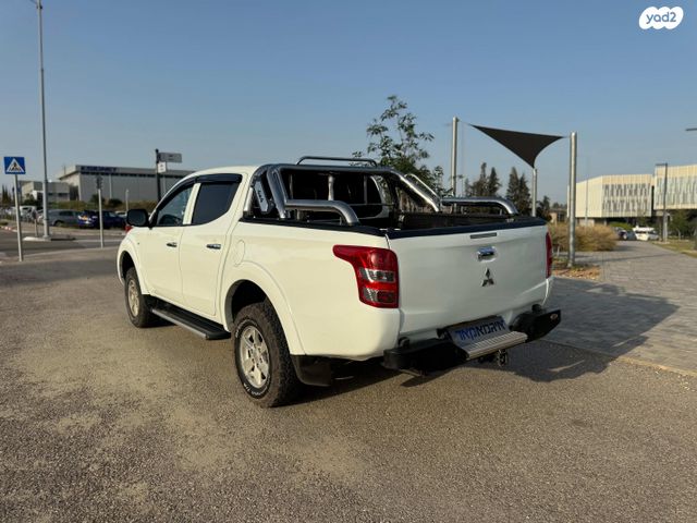 מודעת רכב מיצובישי טרייטון / L200 2