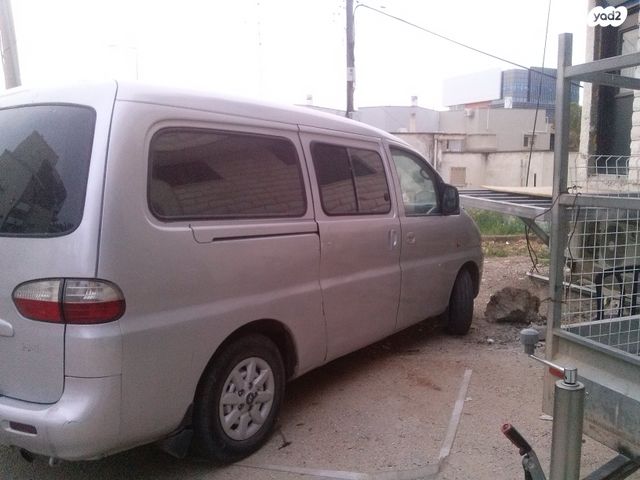 מודעת רכב יונדאי H-1 / i800