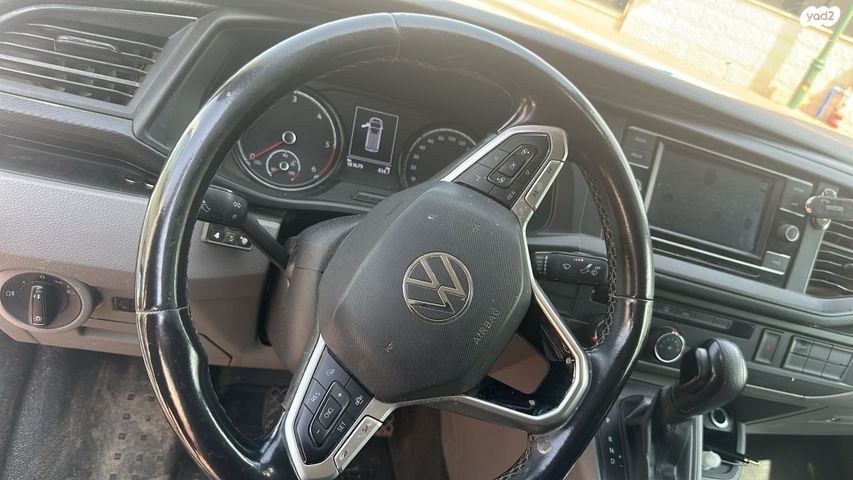 מודעת רכב פולקסווגן טרנספורטר