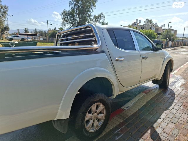 מודעת רכב מיצובישי טרייטון / L200